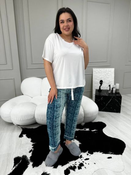Жіноча піжама костюм для дому з футболкою та штанами  PLUS SIZE | Зображення 8