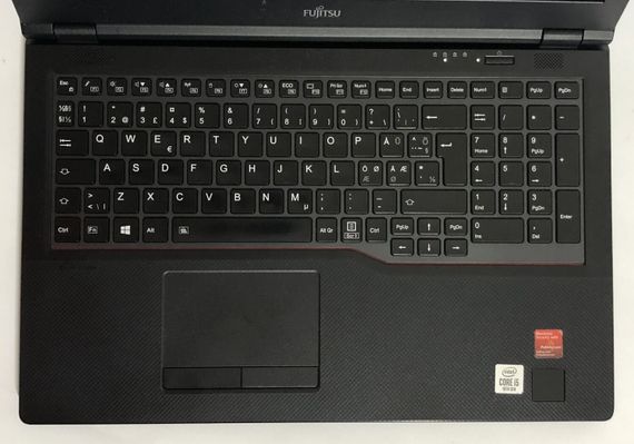 Ноутбук Fujitsu LifeBook E5510 / 15.6" (1920x1080) IPS / Intel Core i5-10210U (4 (8) ядра по 1.6 - 4.2 GHz) / 8 GB DDR4 / 256 GB SSD / Intel UHD Graphics / WebCam / Win 11 Pro б/в + Подарунок Флеш-накопичувач Kingston DataTraveler Exodia S 64 ГБ | Зображення 7