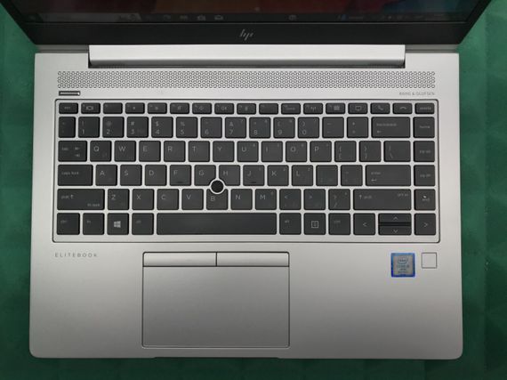 Ультрабук Б-класс HP EliteBook 840 G5 / 14" (1920x1080) IPS / Intel Core i5-8350U (4 (8) ядра по 1.7 - 3.6 GHz) / 16 GB DDR4 / 512 GB SSD M.2 / Intel UHD Graphics 620 / USB 3.1 / HDMI б/у | Зображення 3