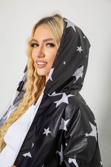 Ветровка женская с капюшоном  -уценка, цвет черный, 238R102-U-18 | Зображення 5