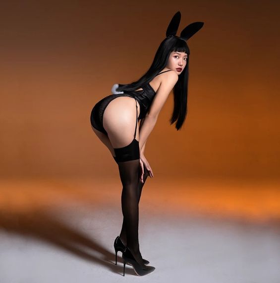 Сексуальний костюм зайчика UPKO Bunny Girl Bodysuit з відкритими грудьми, чорний, М Sex Aura