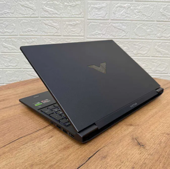 Ноутбук HP Victus 15-fb1013dx 144Hz Ryzen 5 7535HS 16GB SS512GB RT2050 Б/В | Зображення 1