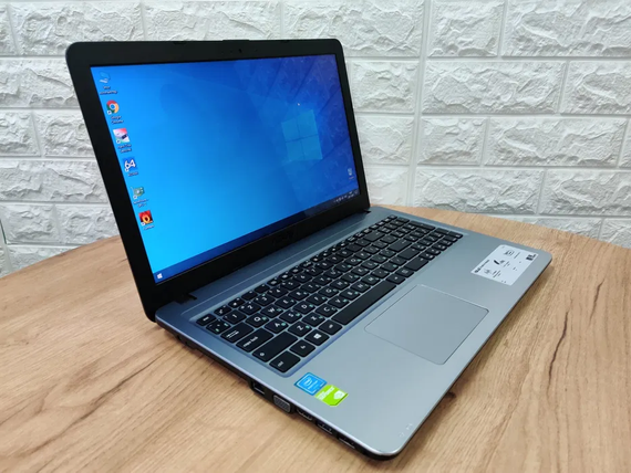 Ноутбук Asus X540S/15.6 HD/Pentium N3700/4Gb/HDD1Tb/nVidia 810M-1Gb | Зображення 2