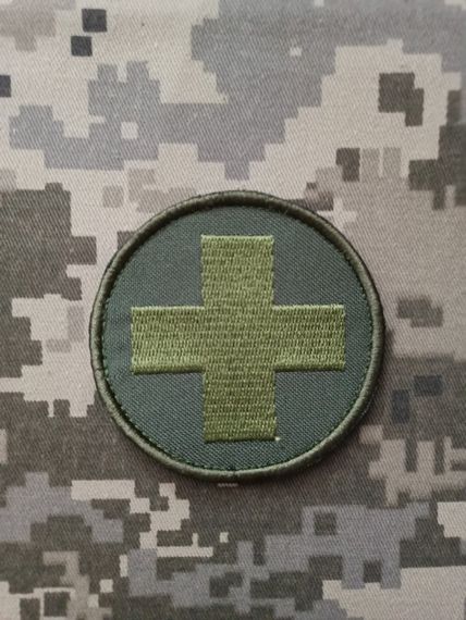 Шеврон медичний (комплект) 8см | Зображення 2