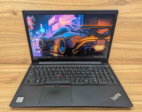 Ноутбук Б-класс Lenovo ThinkPad E15 / 15.6" (1920x1080) IPS / Intel Core i7-10510U (4 (8) ядра по 1.8 - 4.9 GHz) / 16 GB DDR4 / 512 GB SSD / Intel UHD Graphics / WebCam / HDMI / Windows 10 б/у + Подарунок Беспроводная мышь / USB | Зображення 1