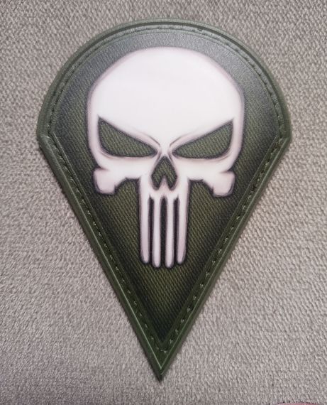 Шеврон Череп ДШВ резиновый (зеленый) | Зображення 1