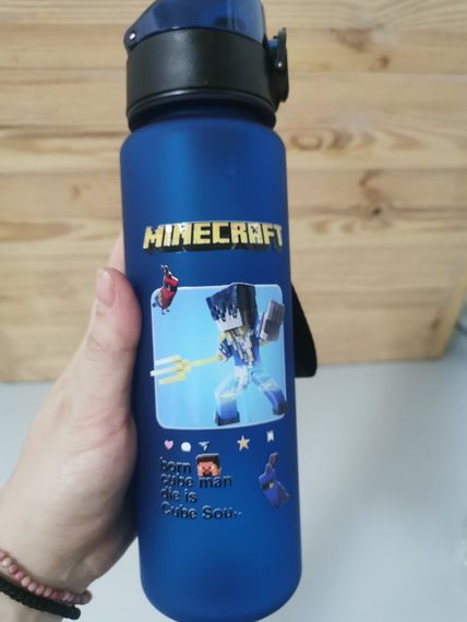 Пляшка поїльник Minecraft 650 мл в Синій малюнок №2 | Зображення 1