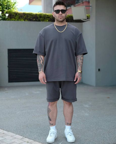Чоловічий літній спортивний костюм із шортами та футболкою колір сірий, розмір 50/52 PP057
