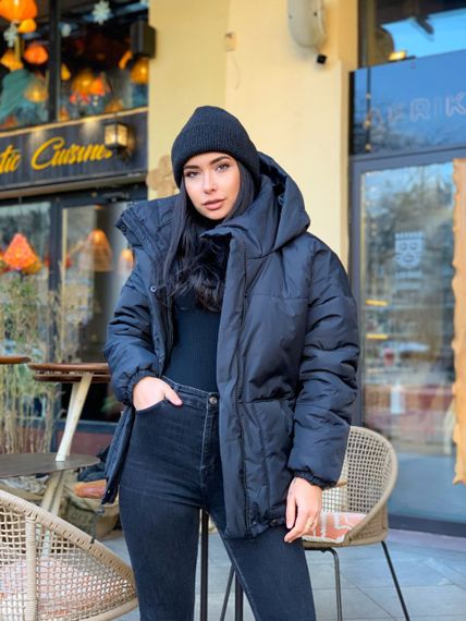 Женская теплая дутая куртка короткая Оверсайз, AL144 цвет черный, размер onesize 42/46 | Зображення 3