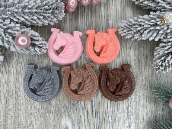 Мыло ручной работы «Подковое с лошадью», сувенирное мыло на Новый год | Зображення 2