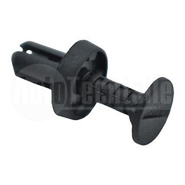 Клипса крепления бризговика Renault Dokker 13- / Logan 12- / Megane 03- / Trafic 14-, AutoTechteile, 505 0529, 3289100QAC