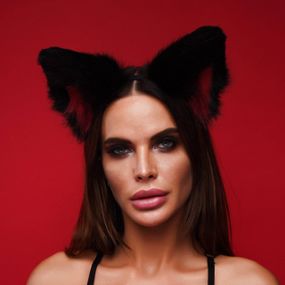 Пухнасті котячі вуха, Чорні з червоним OKOVA Sex Aura