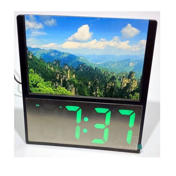 Електронний дротовий настільний цифровий годинник DS-6608 з фоторамкою, зелене підсвічування. Колір: чорний | Зображення 2