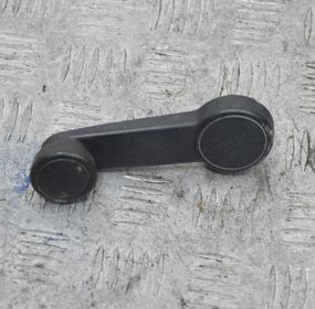 Ручка склопідйомника Ford Focus I 1998-2004 Ручка склопідйомника дверей Форд Фокус 1 95VBV23342AB