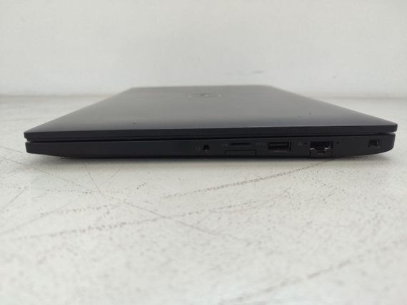 Нетбук Б-класс Dell Latitude 7490 / 14" (1366x768) TN / Intel Core i5-8250U (4 (8) ядра по 1.6 - 3.4 GHz) / 8 GB DDR4 / 128 GB SSD / Intel UHD Graphics 620 / WebCam б/у | Зображення 4