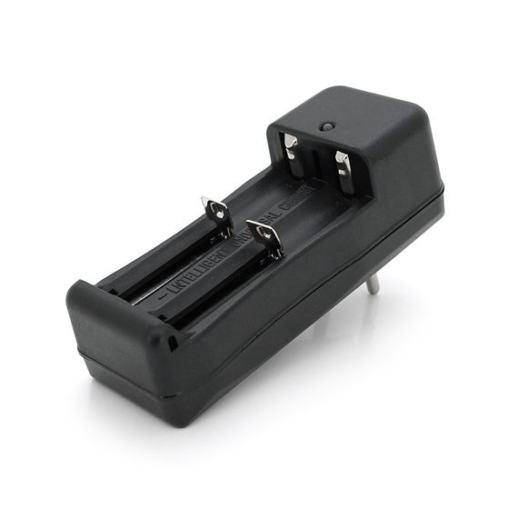 Зарядний пристрій універсальний TG-008 2AA / 2AAA / 18650, 1.2-4.2V / 1000mAh | Зображення 1