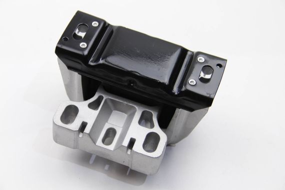 Подушка двигуна передня A3/Octavia/Golf IV 96-10 Л., JP Group (1117906770) | Зображення 1
