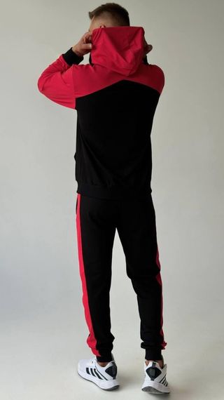 Чоловічий спортивний костюм Nike чорний  з червоними вставками | Зображення 2