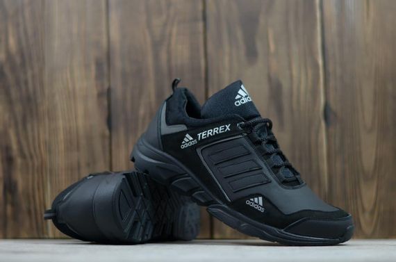 Шкіряні кросівки Adidas колір чорний | Зображення 2