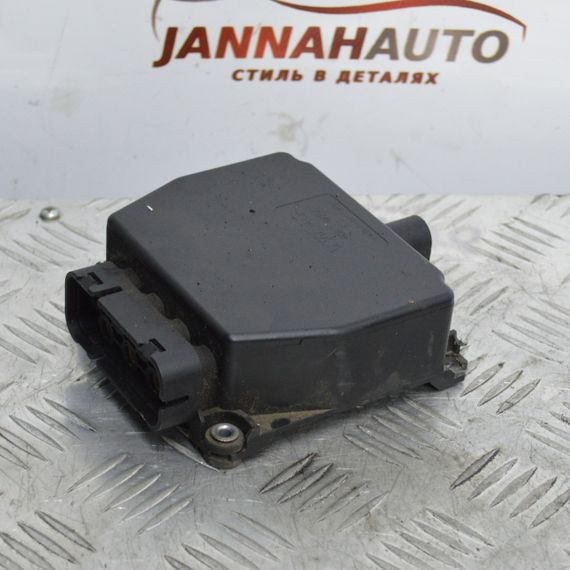 Блок магнітних клапанів Skoda Fabia II магнітний клапан Шкода Фабія 2 6Q0906625B 6Q0906625A