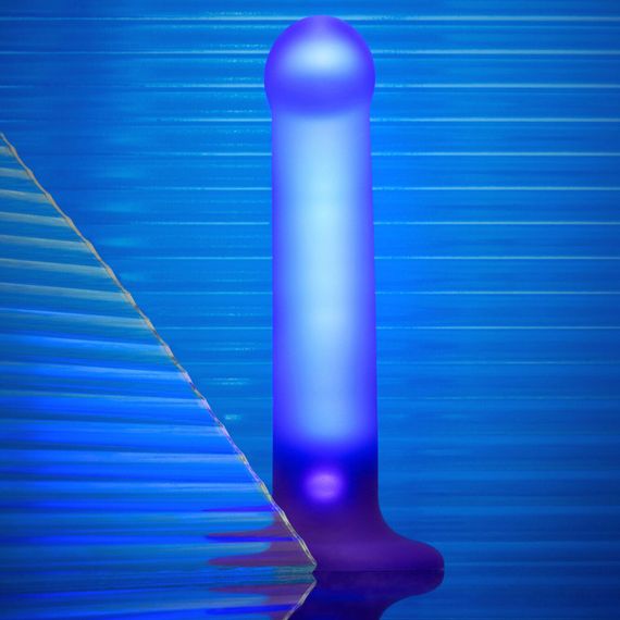 Дилдо, що світиться Strap-On-Me Glow-LED Dildo Purple - M | Зображення 6