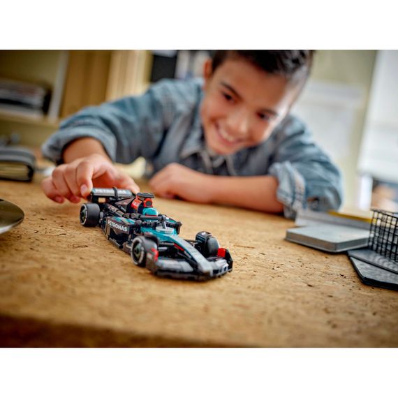 Конструктор LEGO Speed Champions Автомобіль для перегонів Mercedes-AMG F1 W15 (77244) | Зображення 8