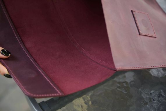 Чохол для ноутбука вінтажний Incarne Line MacBook Air 13" 2018-2025 line-burgundy-vintage-air-13 бордовий | Зображення 4