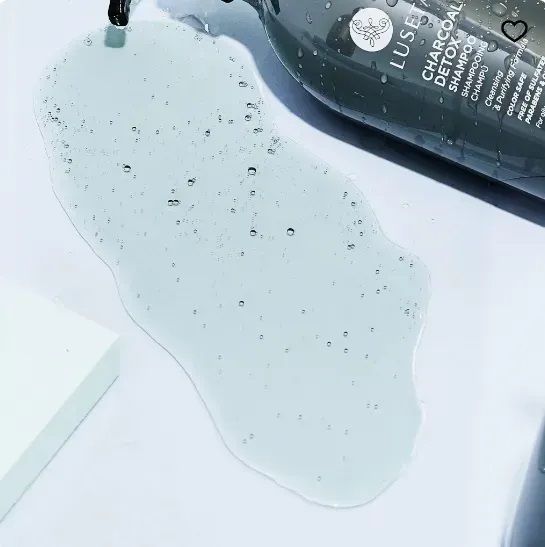 Шампунь для жирного волосся Luseta Beauty Charcoal Detox (500 ml) | Зображення 1