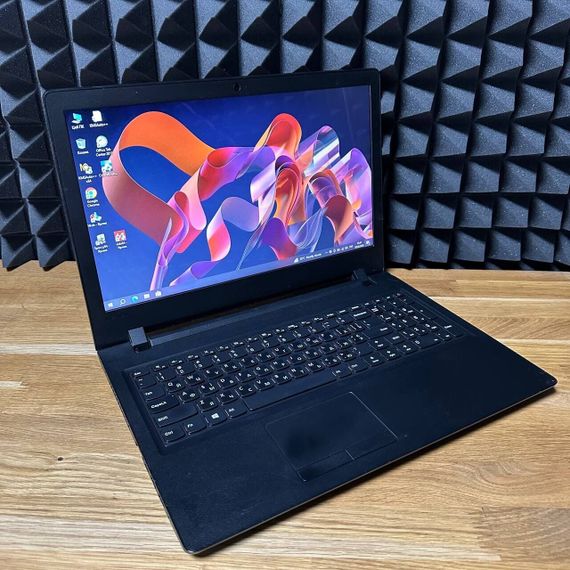 Ноутбук Б-клас Lenovo IdeaPad 110 / 15.6" (1366x768) TN / Intel Pentium 4405U (2 (4) ядра по 2.1 GHz) / 8 GB DDR4 / 128 GB SSD / Intel HD Graphics 510 / WebCam / Win 10 б/в | Зображення 2
