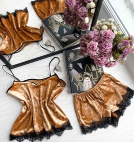 ЯКІСНИЙ ПІЖАМНИЙ КОМПЛЕКТ ЗОЛОТО