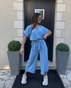 Женский летний комбинезон с укороченными штанами BF832 цвет джинс, размер 42/44