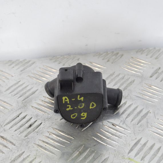 Водяний насос 2.0 TDI Audi A4 A5 A6 Q5 2004-2011 Помпа водяна Ауді а4 а5 а6 ку5 03L965561 | Зображення 3