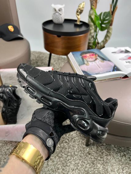 Кросівки Air Max Tn Plus Triple Black , В'єтнам | Зображення 4