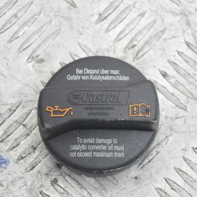 Кришка маслозаливної горловини 1.9 TDI Volkswagen Golf Caddy Кришка заливу масла Фольксваген Гольф 026103485L