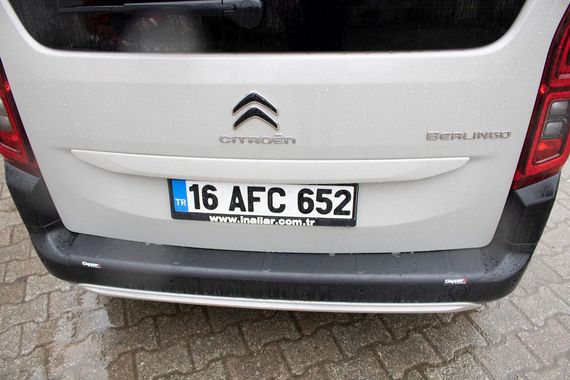 Накладка на задній бампер (ABS) для Peugeot Partner/Rifter 2019-2024 рр | Зображення 5