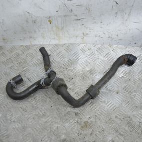 Патрубок системи охолодження 1.4 TSI Volkswagen Golf VII 2012-2020 Шланг провід води Фольксваген 5Q0122051BD