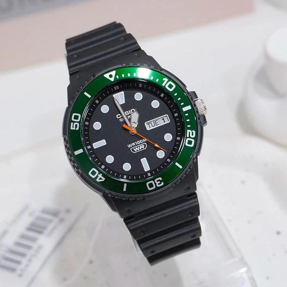 Чоловічий годинник Casio MRW-230H-1E3 | Зображення 3