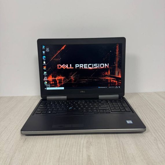 Мобільна робоча станція Dell Precision 7510 / 15.6" (1920x1080) IPS / Intel Core i7-6820HQ (4 (8) ядра по 2.7 - 3.6 GHz) / 8 GB DDR4 / 256 GB SSD / AMD FirePro W5170M, 2 GB GDDR5, 128-bit б/в | Зображення 1