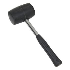 Киянка резиновая Sigma 680 г черная, металлическая обрезиненная рукоятка (4317491)