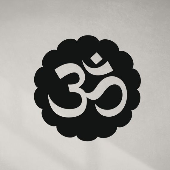 Панно декоративная картина на стену Знак Ом круглый 400х400 acr-p000247