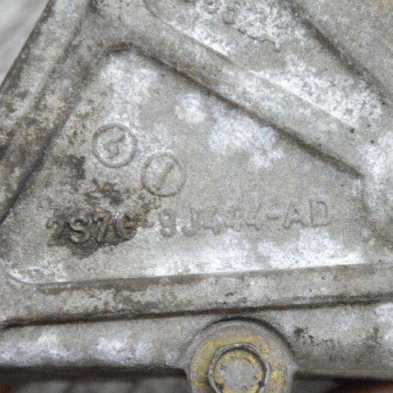 Кронштейн двигуна 1.8 SCI Ford Mondeo III 2000-2007 Кріплення опора мотора Форд Мондео 3 2S7G9J444AD | Зображення 3