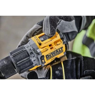 Шуруповерт DeWALT XR Li-Ion PowerStack 90 Нм, 18V 1x1.7Ah, кейс TSTAK (DCD805E1T) | Зображення 1