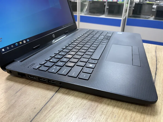 Ноутбук HP 15m d0012dx 15.6 FHD core i7 8550U/12gb/256gb SSD | Зображення 2