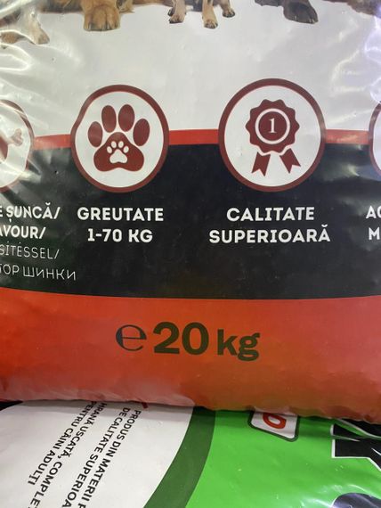 🐶 Сухий корм для собак Thank’Q Standard зі смаком стейку, 20 кг (Economy Pack) | Зображення 1