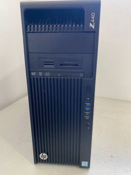 Робоча станція Б-клас HP Z440 Workstation Tower / Intel Xeon E5-2683 v3 (14 (28) ядер по 2.0 - 3.0 GHz) / 64 GB DDR4 / 240 GB SSD / nVidia Quadro M2000, 4 GB GDDR5, 128-bit / DVD-ROM / DisplayPort б/в | Зображення 1