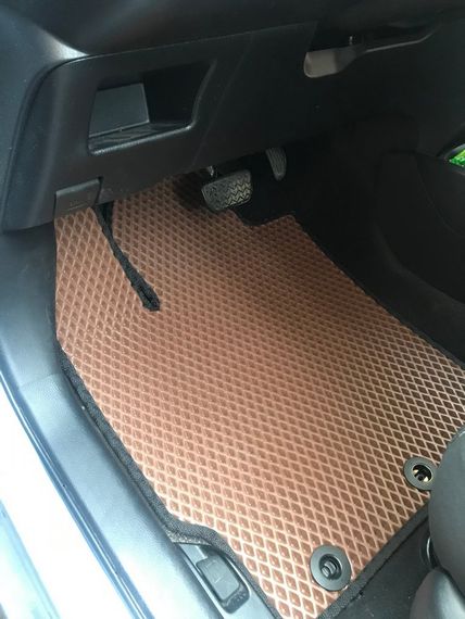 Килимки EVA (цегляні) для Toyota Yaris 2010-2020 рр