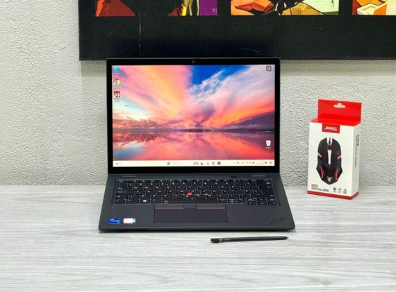 Ультрабук-трансформер Lenovo Thinkpad L13 Yoga Gen 4 / 13.3" (1920x1200) IPS Touch / Intel Core i5-1335U (10 (12) ядер по 3.4 - 4.6 GHz) / 8 GB DDR5 / 256 GB SSD M.2 / Intel Iris Xe Graphics / WebCam / Win 11 Pro б/у | Зображення 1