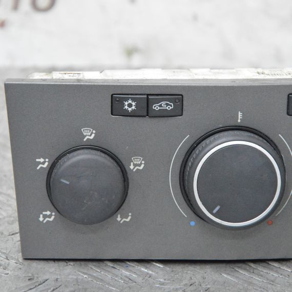 Блок управління клімат контролем Opel Astra H Zafira B 2004-2012 Панель пічки кондиціонера Опель 13122974 | Зображення 1