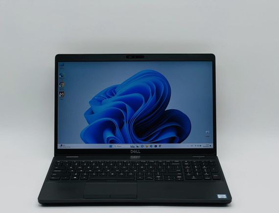 Ультрабук Dell Precision 3540 / 15.6" (1920x1080) IPS / Intel Core i5-8365U (4 (8) ядра по 1.6 - 4.1 GHz) / 8 GB DDR4 / 240 GB SSD / Intel UHD Graphics / WebCam б/у | Зображення 1