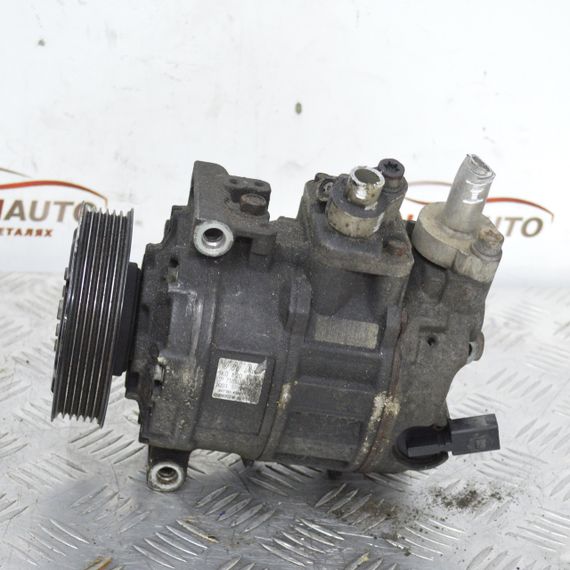 Компресор кондиціонера Skoda Octavia Шкода Октавія 1K0820803F | Зображення 3